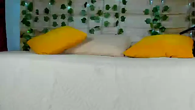 Snapshot of Chloe_lauren chatting on January 23, 2025, 11:15 pm Chloe lauren online show from January 23, 2025, 11:15 pm