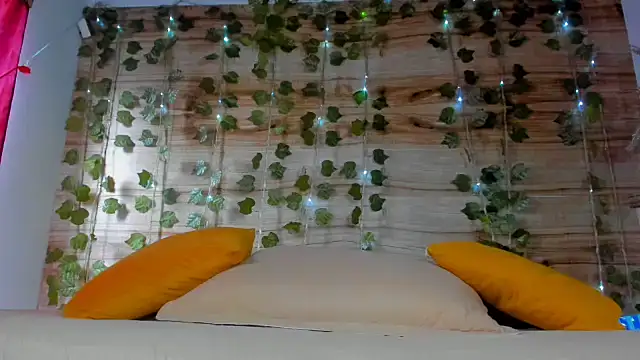 Snapshot of Chloe_lauren chatting on December 29, 2024, 10:03 pm Chloe lauren online show from December 29, 2024, 10:03 pm