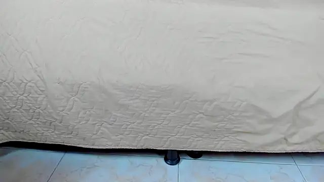 Snapshot of Chloe_lauren chatting on January 12, 2025, 10:12 pm Chloe lauren online show from January 12, 2025, 10:12 pm