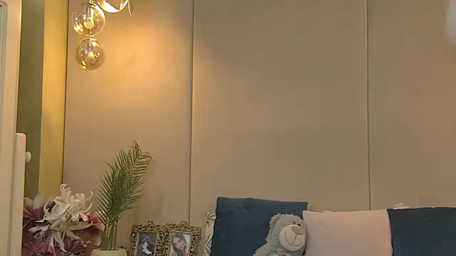 Snapshot of NattyDevon chatting on March 20, 2025, 5:57 am NattyDevon online show from March 20, 2025, 5:57 am