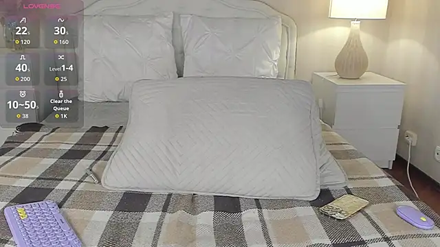 Battyheaven online show from April 16, 2026, 4:52 pm