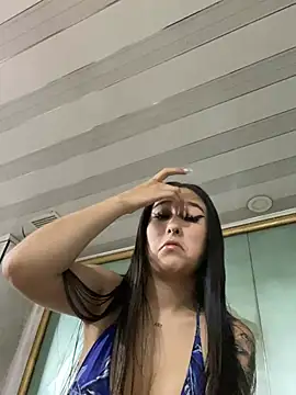 Snapshot of _Luuna chatting on March 11, 2025, 3:25 am Luuna online show from March 11, 2025, 3:25 am