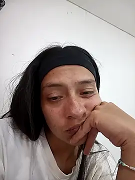 loren3124 online show from April 21, 2026, 5:08 pm