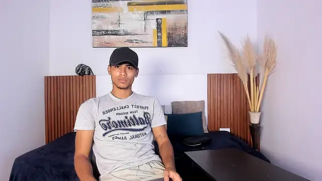 Snapshot of zander_2120 chatting on October 13, 2025, 1:12 pm zander 2120 online show from October 13, 2025, 1:12 pm