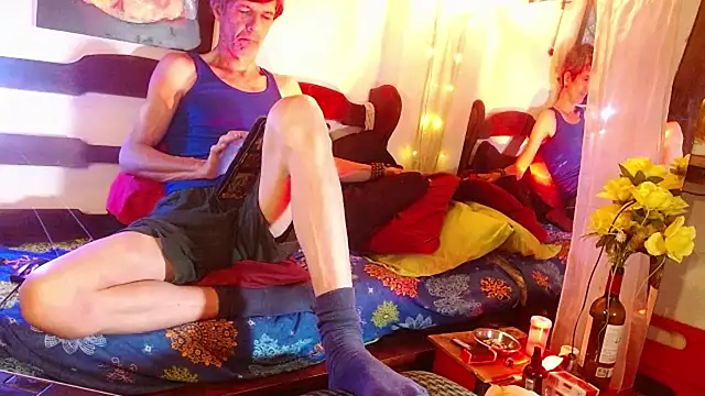 Snapshot of laye19 chatting on February 13, 2026, 4:45 am laye19 online show from February 13, 2026, 4:45 am