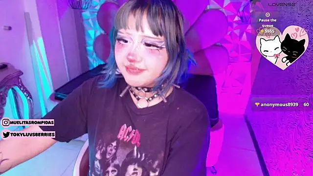 toky doll online show from December 18, 2025, 5:12 am