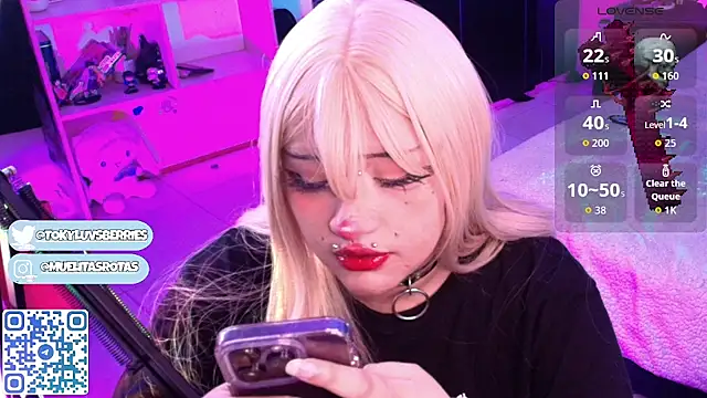 Snapshot of toky_doll chatting on May 8, 2026, 2:26 am toky doll online show from May 8, 2026, 2:26 am