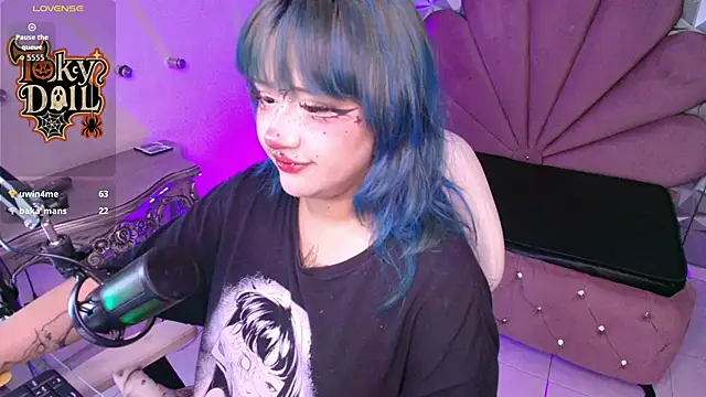 toky doll online show from October 27, 2025, 8:10 pm