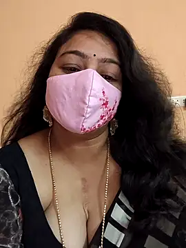 neelu-hoty online show from March 12, 2025, 2:45 pm