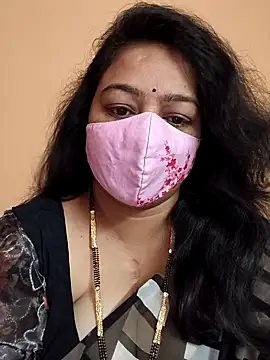 neelu-hoty online show from March 13, 2025, 1:10 am