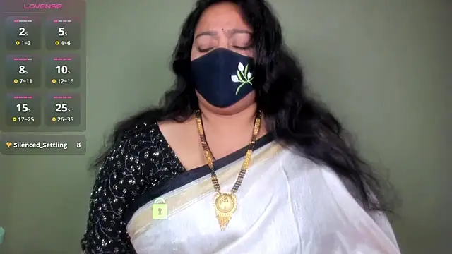 Snapshot of neelu-hoty chatting on June 12, 2026, 12:03 pm neelu-hoty online show from June 12, 2026, 12:03 pm