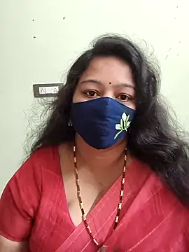 neelu-hoty online show from March 26, 2026, 1:42 pm