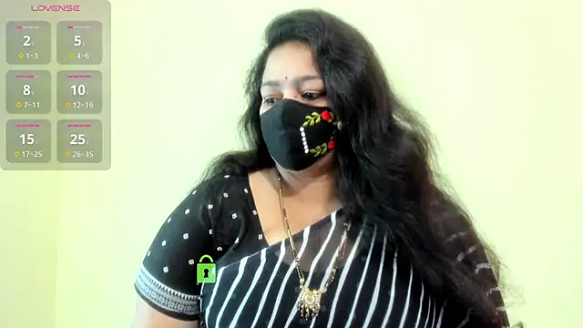 Snapshot of neelu-hoty chatting on July 25, 2026, 9:17 am neelu-hoty online show from July 25, 2026, 9:17 am