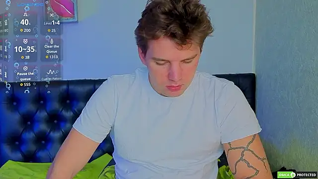 ArthurWhitee online show from March 4, 2026, 6:54 am