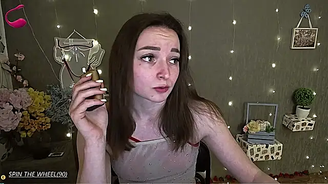 Snapshot of _Barbie_Kiss_ chatting on March 18, 2025, 9:34 am Barbie Kiss online show from March 18, 2025, 9:34 am