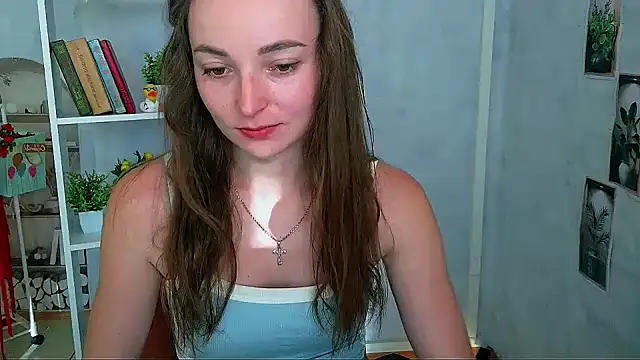  Barbie Kiss  online show from July 13, 2026, 3:44 pm