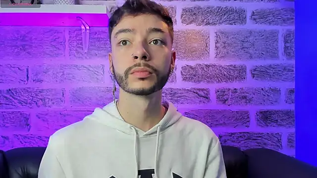 Snapshot of noah_ricci chatting on November 27, 2025, 12:05 pm noah ricci online show from November 27, 2025, 12:05 pm