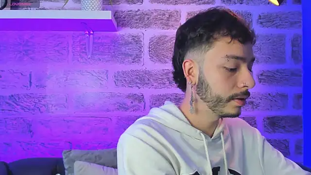 Snapshot of noah_ricci chatting on December 1, 2025, 12:06 pm noah ricci online show from December 1, 2025, 12:06 pm