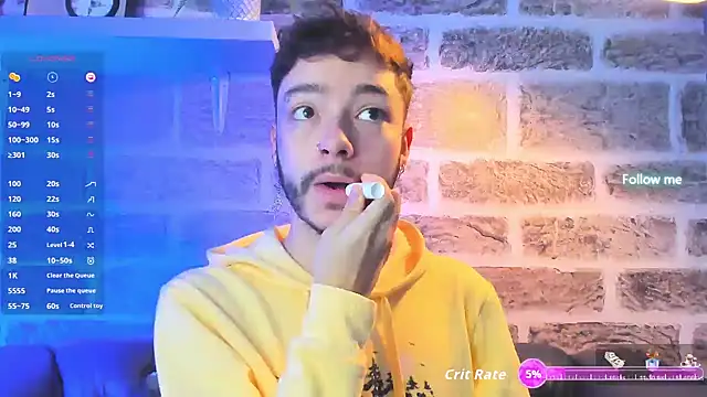 Snapshot of noah_ricci chatting on November 4, 2025, 12:42 pm noah ricci online show from November 4, 2025, 12:42 pm