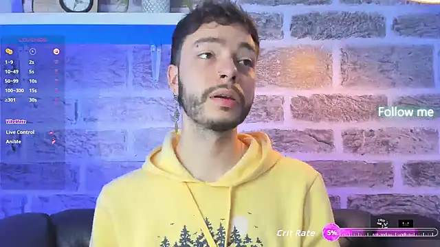 Snapshot of noah_ricci chatting on November 9, 2025, 11:09 pm noah ricci online show from November 9, 2025, 11:09 pm