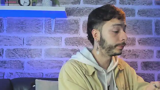 Snapshot of noah_ricci chatting on November 14, 2025, 12:09 pm noah ricci online show from November 14, 2025, 12:09 pm