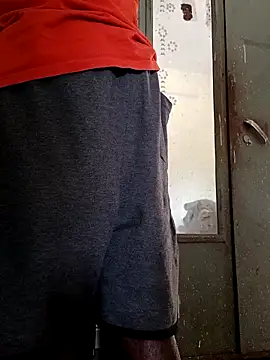 Chocolate stud10 online show from March 2, 2026, 8:54 am