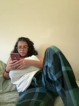 kelsmx online show from October 11, 2025, 7:04 pm