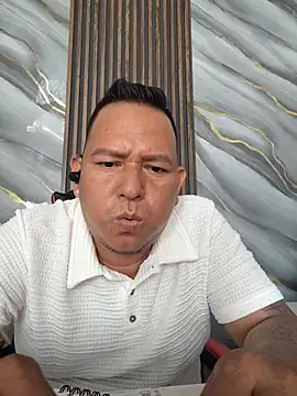 siatodo02 online show from June 11, 2026, 5:32 pm