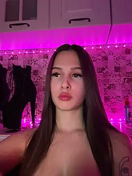 Snapshot of EricaWalls chatting on February 15, 2025, 1:31 am EricaWalls online show from February 15, 2025, 1:31 am