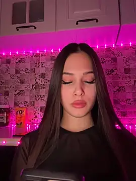 Snapshot of EricaWalls chatting on February 17, 2025, 10:38 pm EricaWalls online show from February 17, 2025, 10:38 pm