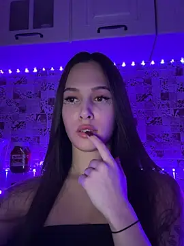 Snapshot of EricaWalls chatting on January 28, 2025, 3:14 pm EricaWalls online show from January 28, 2025, 3:14 pm