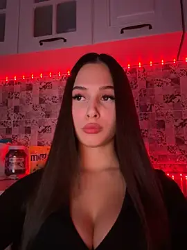 Snapshot of EricaWalls chatting on February 19, 2025, 10:42 pm EricaWalls online show from February 19, 2025, 10:42 pm