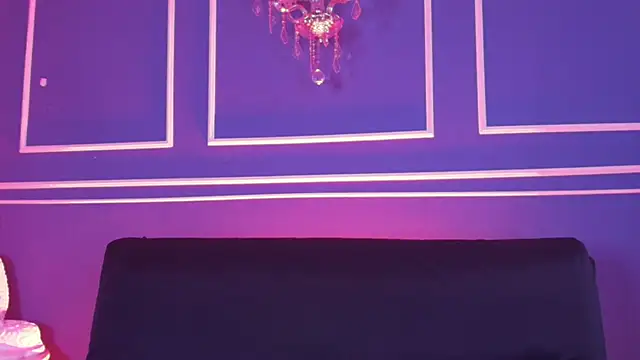 Snapshot of vanelope11 chatting on February 21, 2026, 2:13 am vanelope11 online show from February 21, 2026, 2:13 am