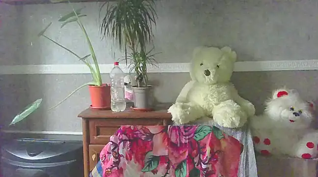 Snapshot of Manulyonok51 chatting on February 3, 2025, 2:13 pm Manulyonok51 online show from February 3, 2025, 2:13 pm