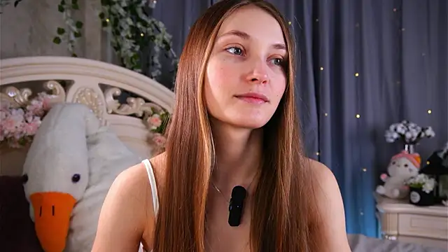 MonaEldon online show from February 23, 2026, 2:46 am