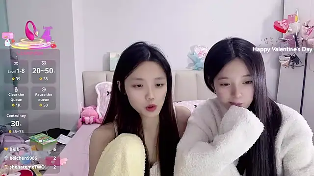 Snapshot of Puff-521 chatting on November 30, 2025, 1:34 pm Puff-521 online show from November 30, 2025, 1:34 pm