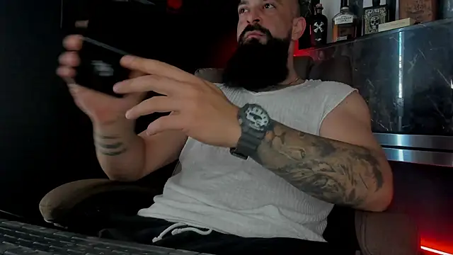 Snapshot of axxelrich_ chatting on October 5, 2025, 6:59 am axxelrich online show from October 5, 2025, 6:59 am