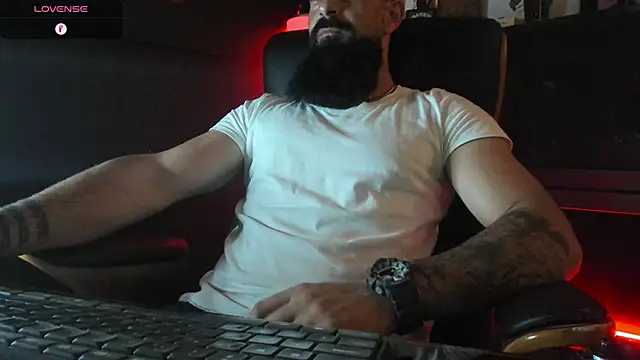 Snapshot of axxelrich_ chatting on September 27, 2025, 4:46 pm axxelrich online show from September 27, 2025, 4:46 pm