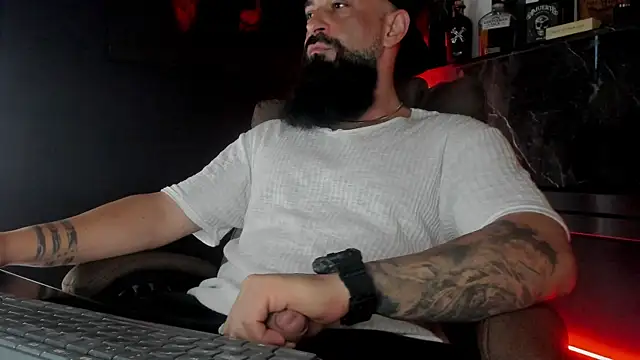 Snapshot of axxelrich_ chatting on September 30, 2025, 4:51 am axxelrich online show from September 30, 2025, 4:51 am