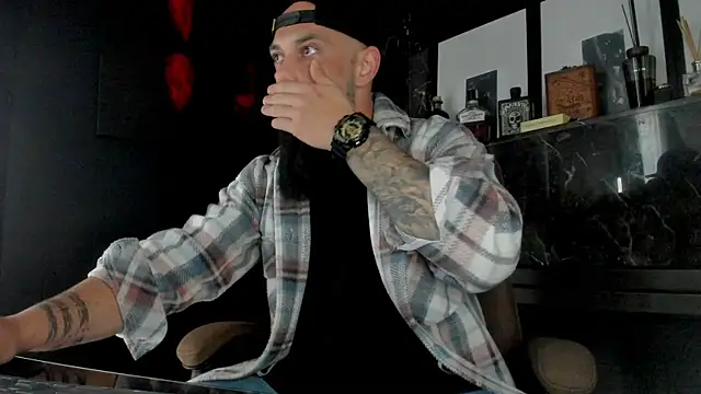 Snapshot of axxelrich_ chatting on October 30, 2025, 6:01 am axxelrich online show from October 30, 2025, 6:01 am