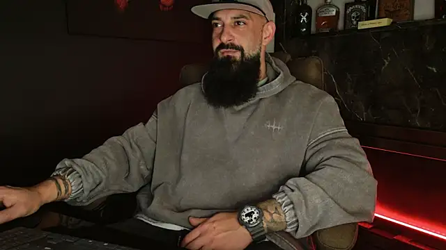 Snapshot of axxelrich_ chatting on December 5, 2025, 5:06 am axxelrich online show from December 5, 2025, 5:06 am