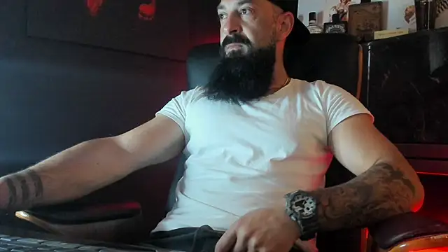 Snapshot of axxelrich_ chatting on September 27, 2025, 4:40 am axxelrich online show from September 27, 2025, 4:40 am