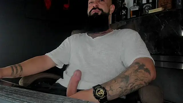 Snapshot of axxelrich_ chatting on October 2, 2025, 3:54 am axxelrich online show from October 2, 2025, 3:54 am