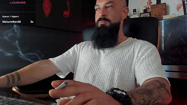 Snapshot of axxelrich_ chatting on September 22, 2025, 6:52 am axxelrich online show from September 22, 2025, 6:52 am