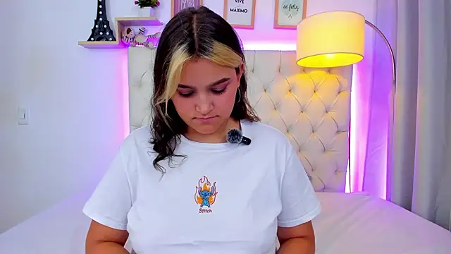 katy giil online show from September 29, 2025, 7:30 pm