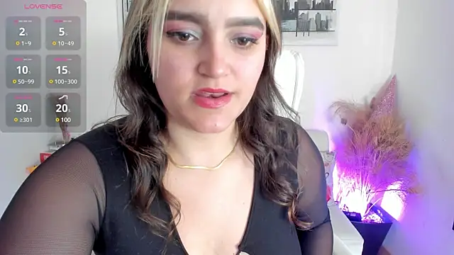 katy giil online show from March 11, 2025, 7:36 pm