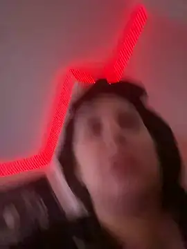 menaceswife online show from March 9, 2025, 4:00 pm