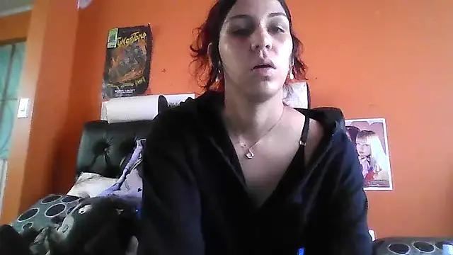 aishadraven online show from March 25, 2026, 9:24 pm