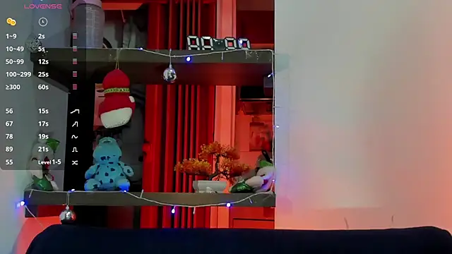 Snapshot of Charlotte_greys chatting on December 11, 2024, 12:23 am Charlotte greys online show from December 11, 2024, 12:23 am