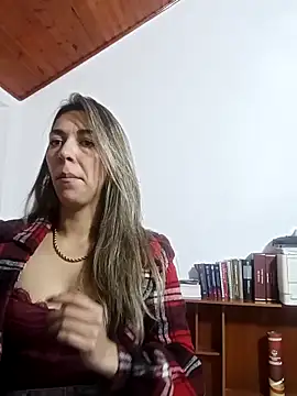 Snapshot of rachellboom chatting on November 1, 2025, 10:36 pm rachellboom online show from November 1, 2025, 10:36 pm